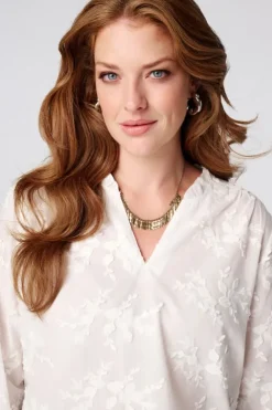 Blouse avec broderies