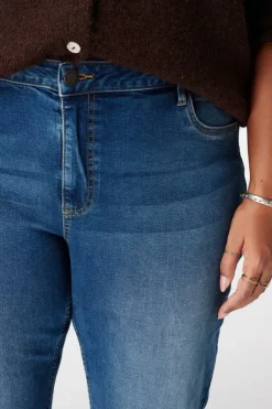 Jean straight leg LILY