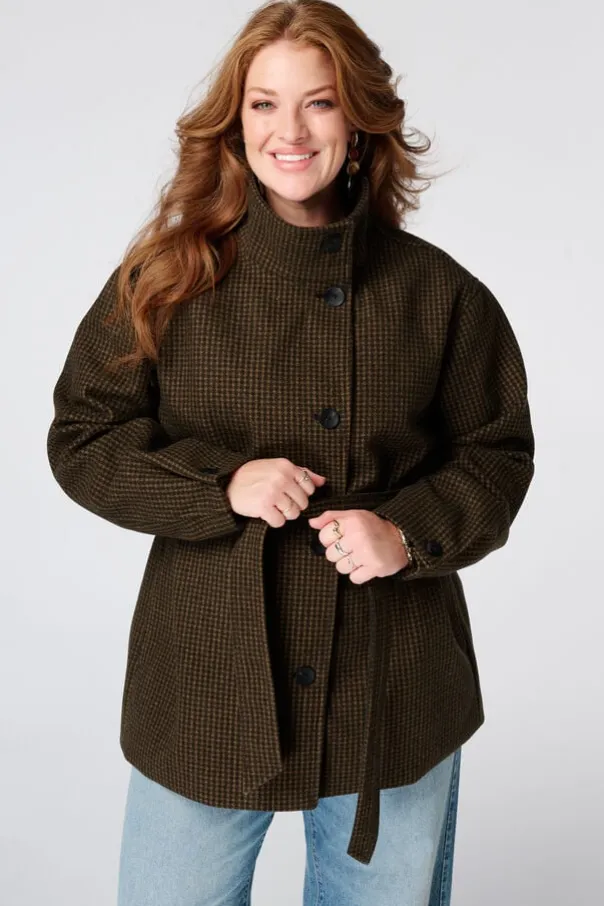 Manteau à carreaux avec col montant