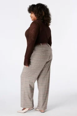 Pantalon à carreaux avec ceinture