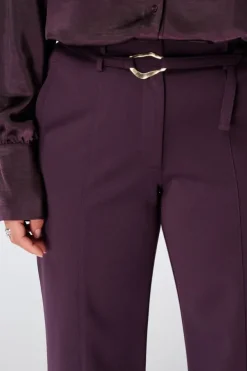 Pantalon droit avec ceinture