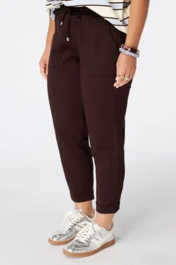 Pantalon fuselé à taille élastique