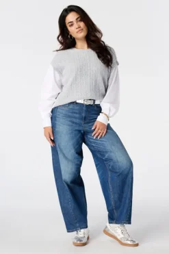 Pull avec manches de blouse contrastantes