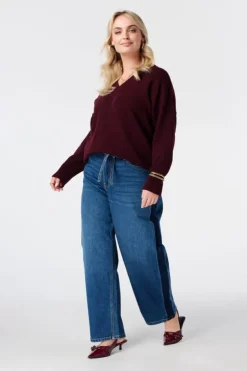 Pull à col en V