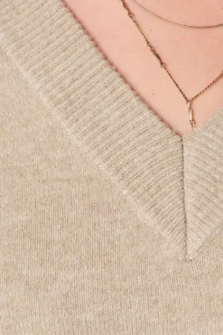 Pull à col en V