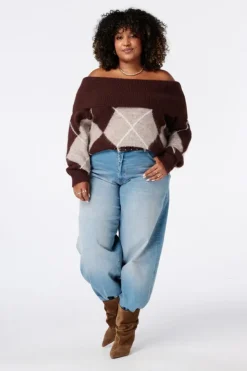 Pull à épaules dénudées