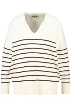 Pull rayé à col en V