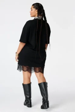 Robe avec dentelle