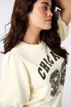 Sweat à manches bouffantes courtes