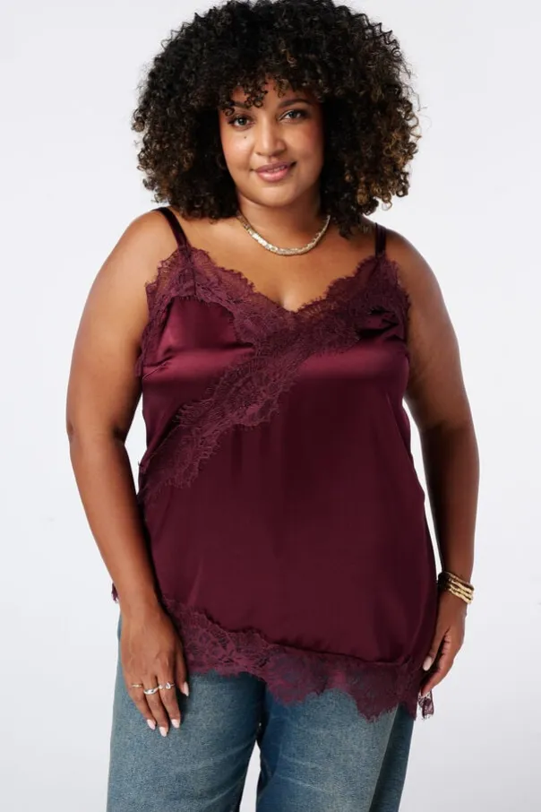 Top asymétrique avec dentelle