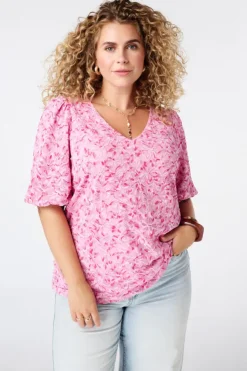 Top avec détails en dentelle