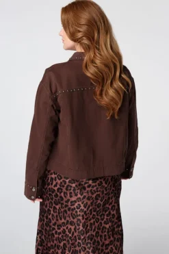 Veste en jean à clous
