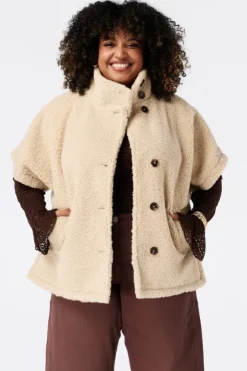 Veste teddy à manches courtes